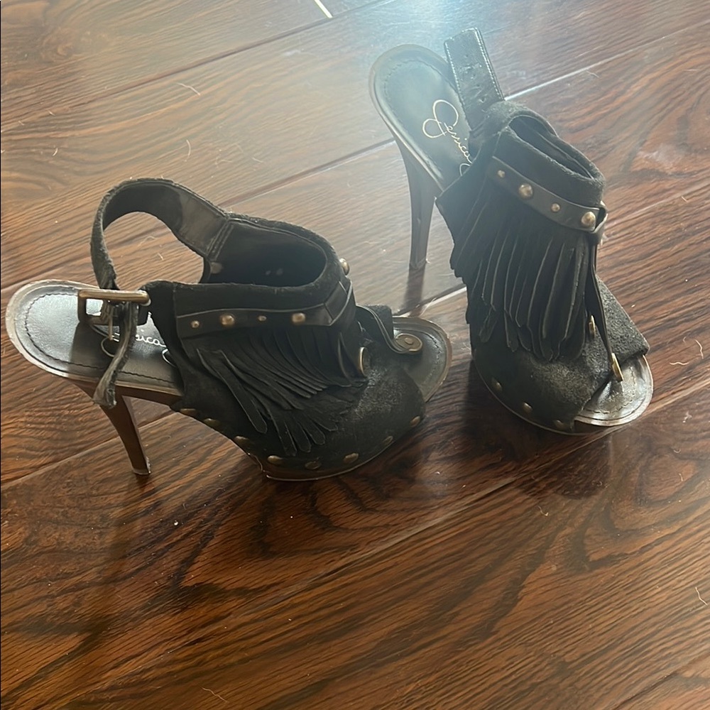 Jessica Simpson Black Heels Elegant Design